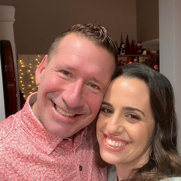 Meet your Posher, Karen - Picture 2 of 5